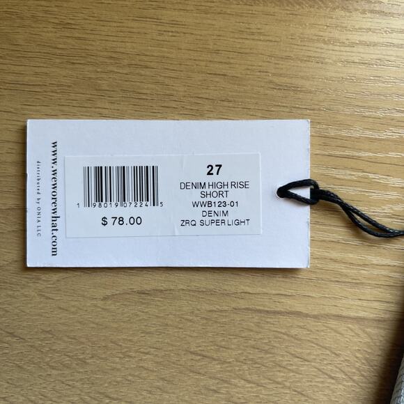 NWT WeWoreWhat x Revolve Denim High Rise Shorts Womens Size 27 Light Wash Cutoff - Picture 3 of 8